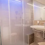 Anna Apartman *
