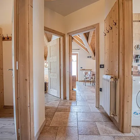 Anna Apartman